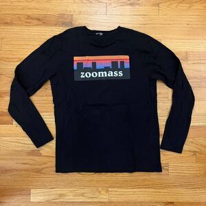 UMASS ZOOMASS Patagonia Style Long Sleeve T-Shirt Massachusetts S M Hoodie